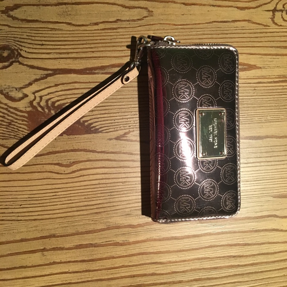 Michael Kors Metallic Black Logo Wristlet with Pale Pink Strap